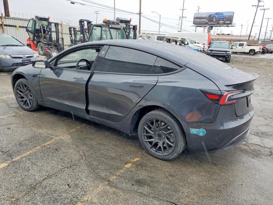 2025 Tesla Model 3 მანქანა იყიდება აუქციონზე, vin: 5YJ3E1EA3SF976350, აუქციონის ნომერი: 77609045