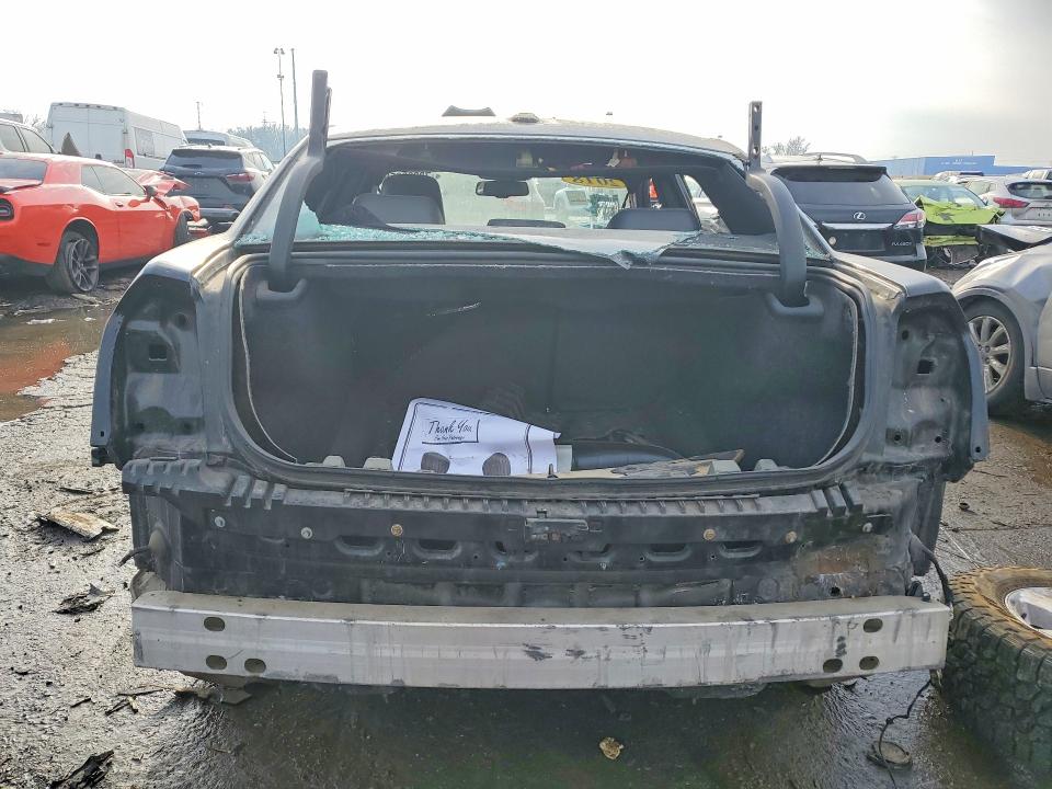 78005655 :رقم المزاد ، 2C3CCAGG7JH208410 vin ، 2018 Chrysler 300 مزاد بيع