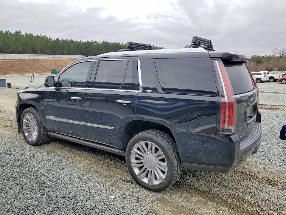 Продажа на аукционе авто 2017 Cadillac Escalade, vin: 1GYS4DKJ5HR227986, номер лота: 77839625