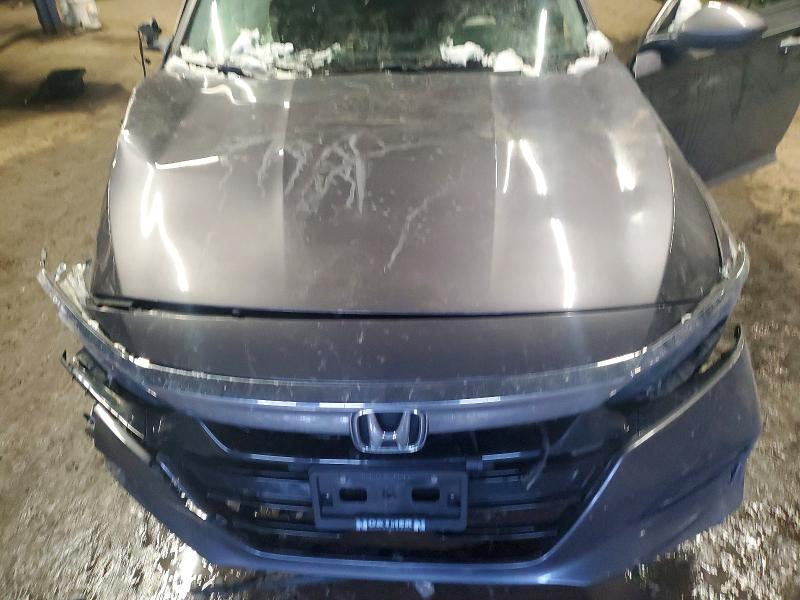 Продаж на аукціоні авто 2018 Honda Accord, vin: 1HGCV1F55JA808901, номер лоту: 76670605