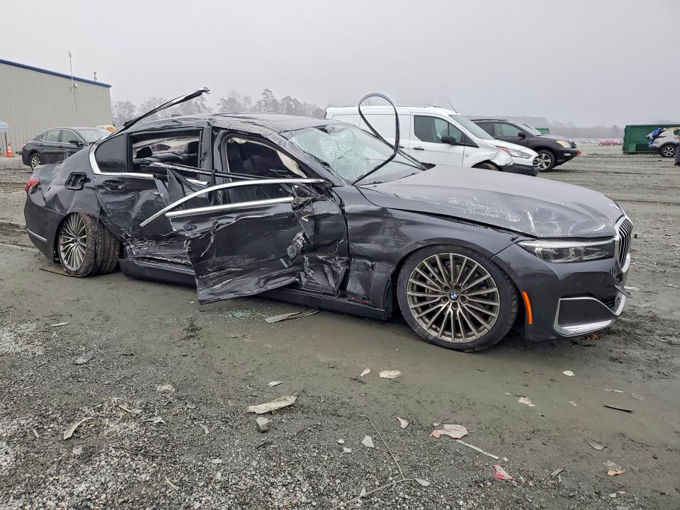 2021 Bmw 740 მანქანა იყიდება აუქციონზე, vin: WBA7T2C07MCE44073, აუქციონის ნომერი: 75499685