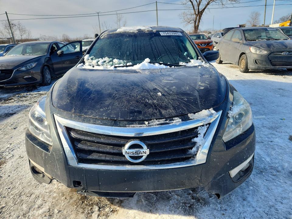 Продажа на аукционе авто 2015 Nissan Altima 2.5, vin: 1N4AL3AP6FN311572, номер лота: 75423985