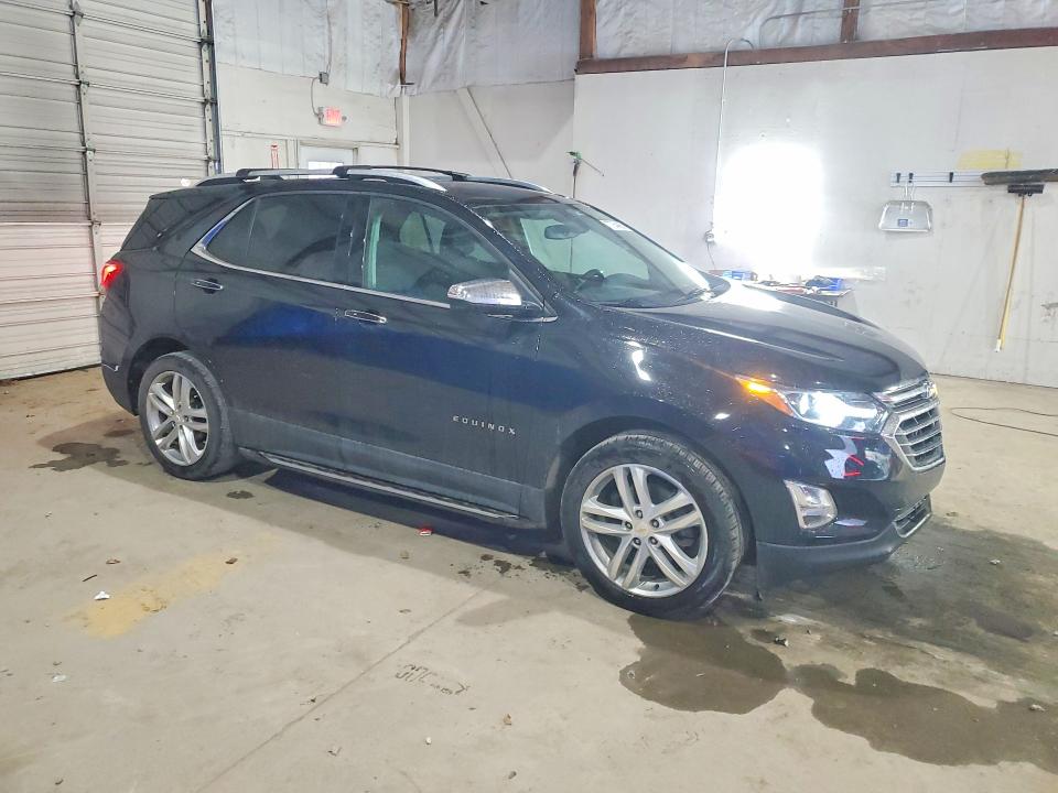 Продаж на аукціоні авто 2018 Chevrolet Equinox, vin: 2GNAXNEX1J6241195, номер лоту: 77764665