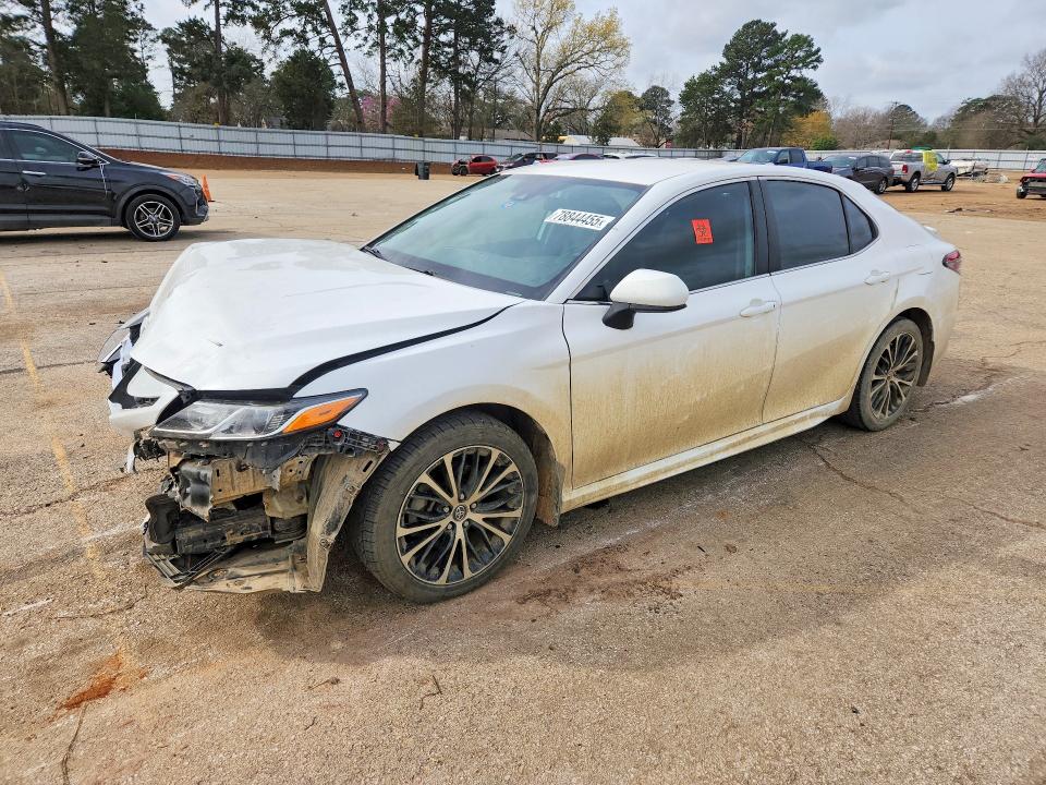 78844455 :رقم المزاد ، 4T1B11HK2KU721574 vin ، 2019 Toyota Camry مزاد بيع