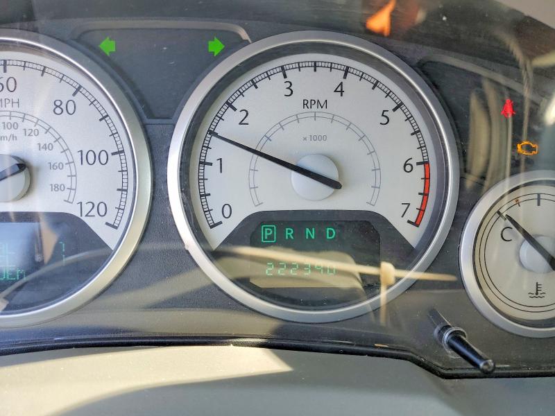 75814185 :رقم المزاد ، 2A4RR5D14AR368857 vin ، 2010 Chrysler Town & Country مزاد بيع
