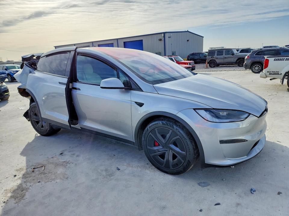 77894535 :رقم المزاد ، 7SAXCBE63TF473883 vin ، 2026 Tesla Model X مزاد بيع
