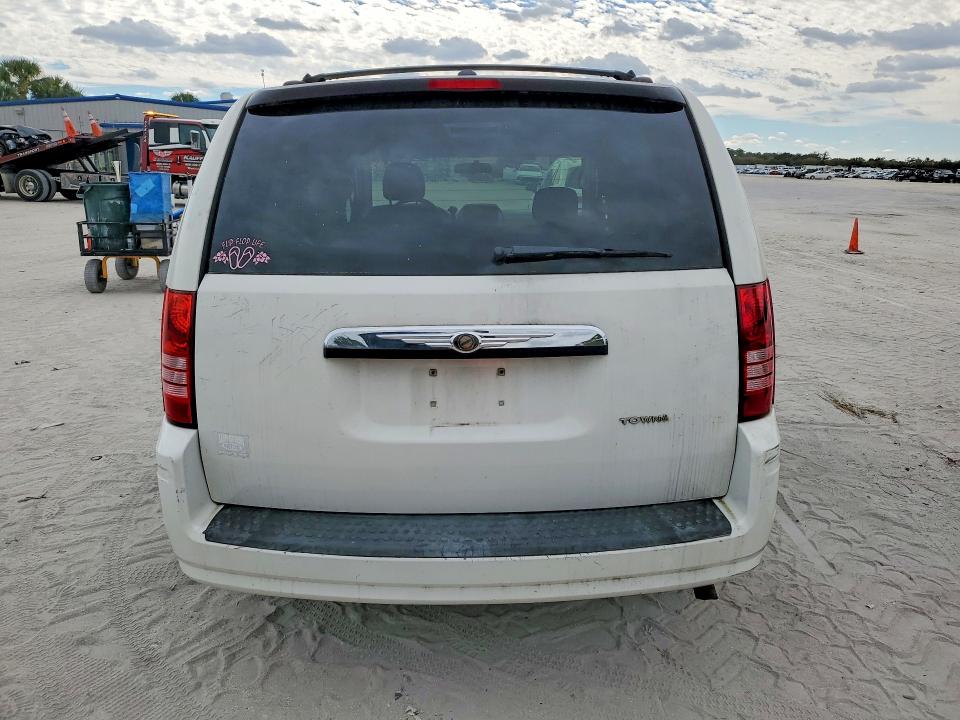 Aukcja sprzedaży 2010 Chrysler Town & Country, vin: 2A4RR5D10AR306985, numer aukcji: 77072455
