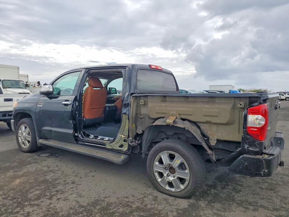 77959905 :رقم المزاد ، 5TFAY5F11GX577549 vin ، 2016 Toyota Tundra مزاد بيع
