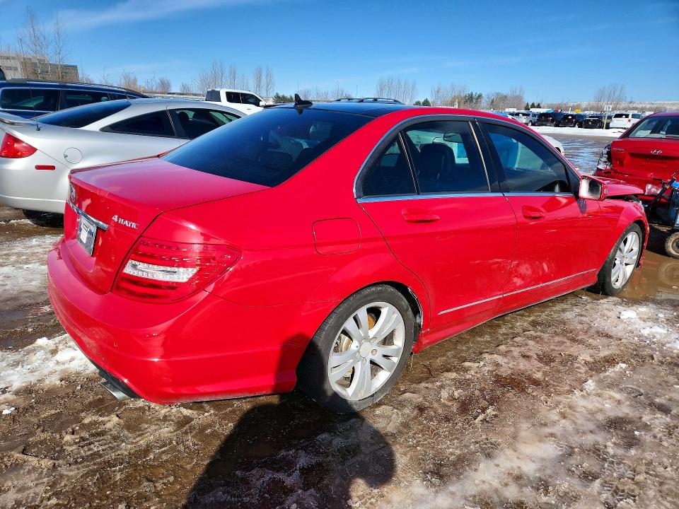 77494935 :رقم المزاد ، WDDGF8BB4CA604441 vin ، 2012 Mercedes-benz C مزاد بيع