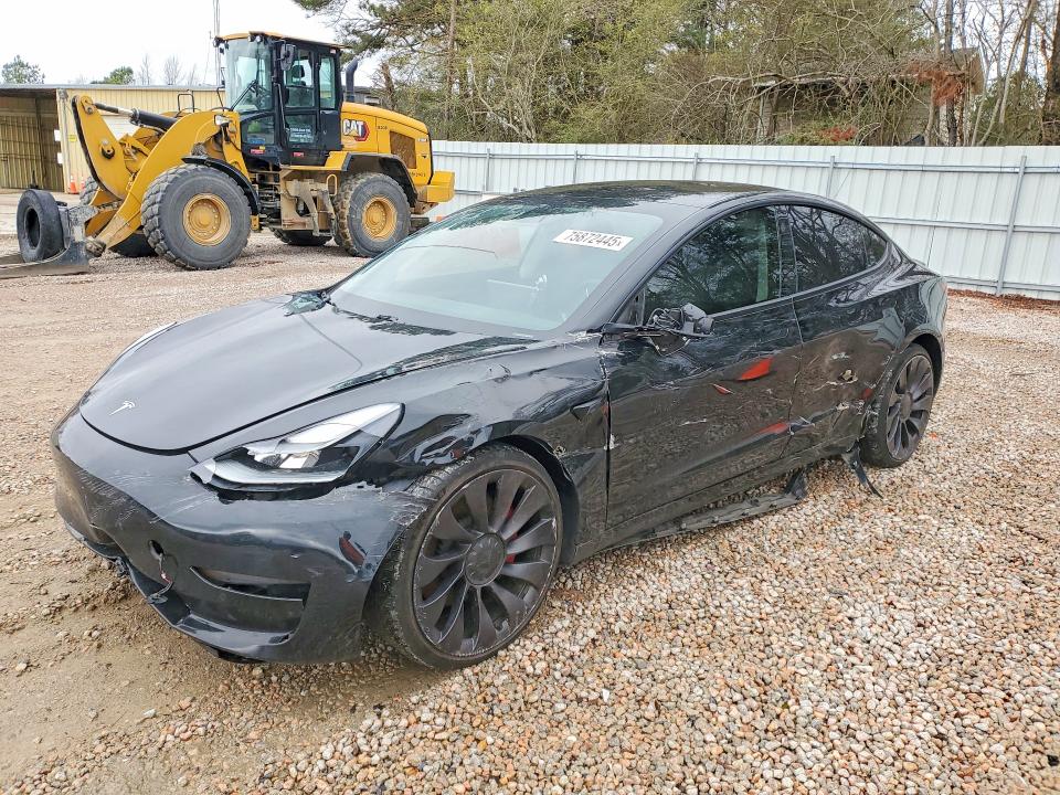75872445 :رقم المزاد ، 5YJ3E1EC9MF992377 vin ، 2021 Tesla Model 3 مزاد بيع