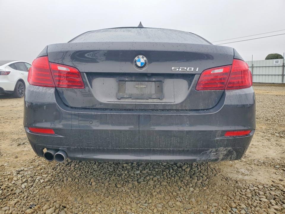 77422695 :رقم المزاد ، WBA5A5C5XGG349978 vin ، 2016 Bmw 528 مزاد بيع