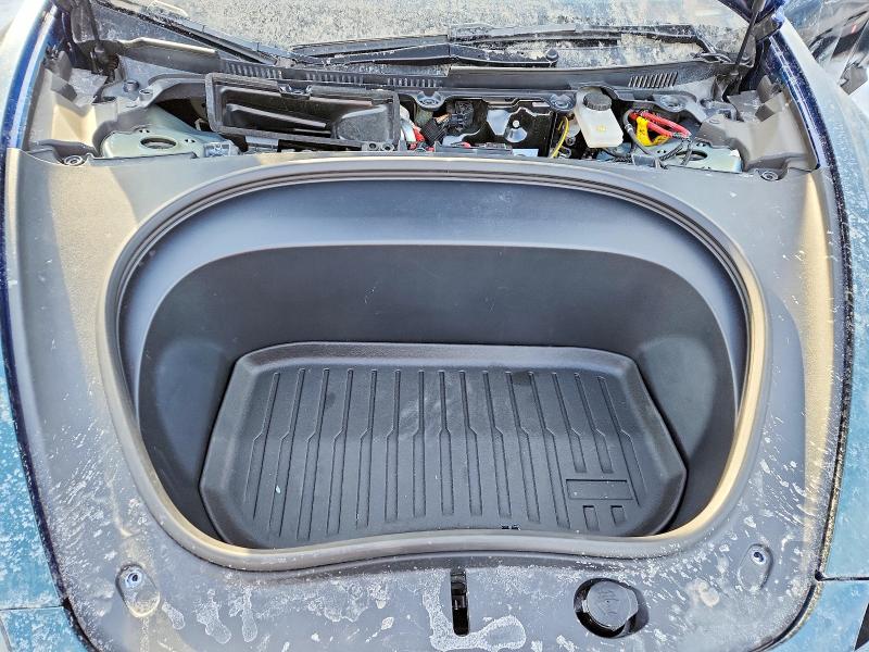 75933165 :رقم المزاد ، 5YJ3E1EB4SF894863 vin ، 2025 Tesla Model 3 مزاد بيع