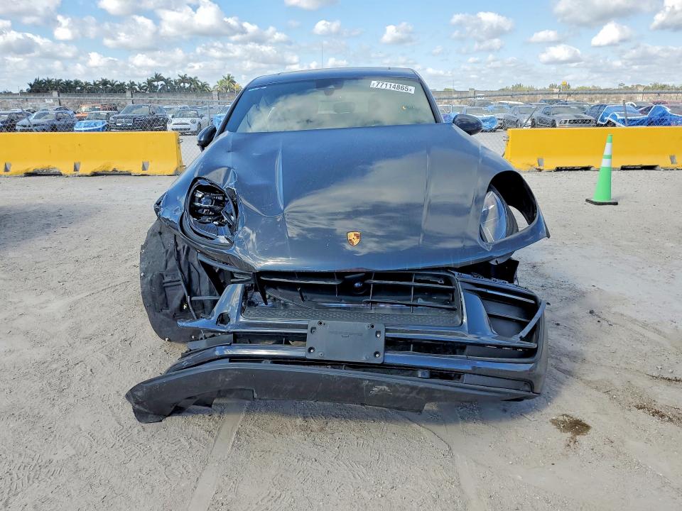 77114865 :رقم المزاد ، WP1AA2A52NLB05408 vin ، 2022 Porsche Macan مزاد بيع