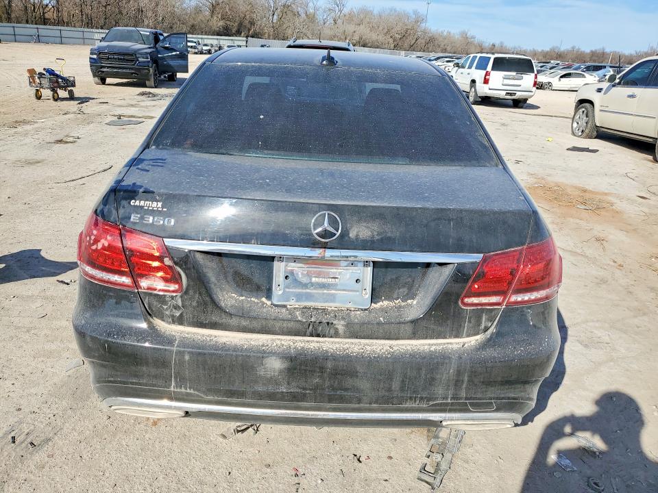 77325565 :رقم المزاد ، WDDHF5KBXFB145823 vin ، 2015 Mercedes-benz E مزاد بيع