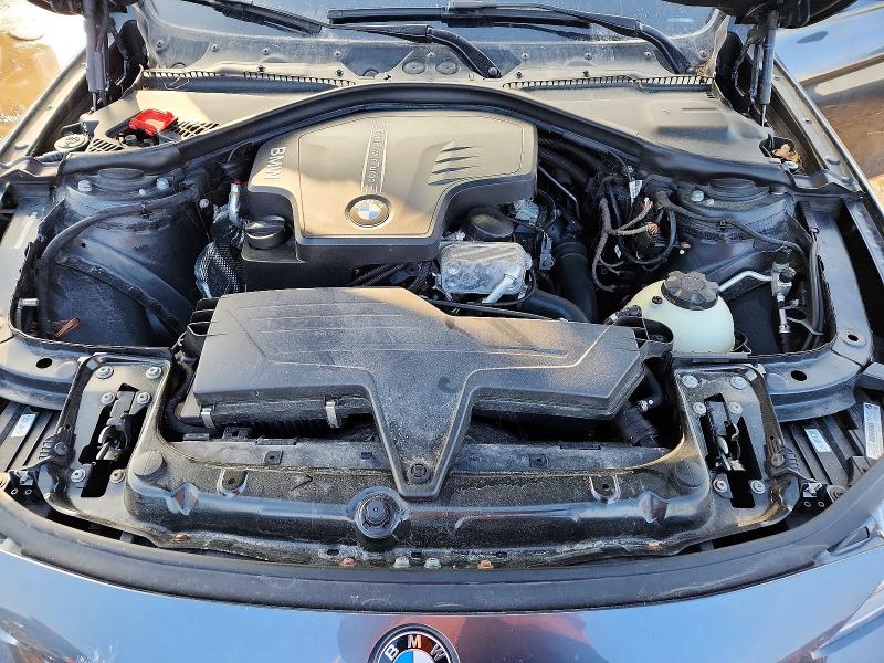 2014 Bmw 328 მანქანა იყიდება აუქციონზე, vin: WBA3B3C56EJ979893, აუქციონის ნომერი: 73369995