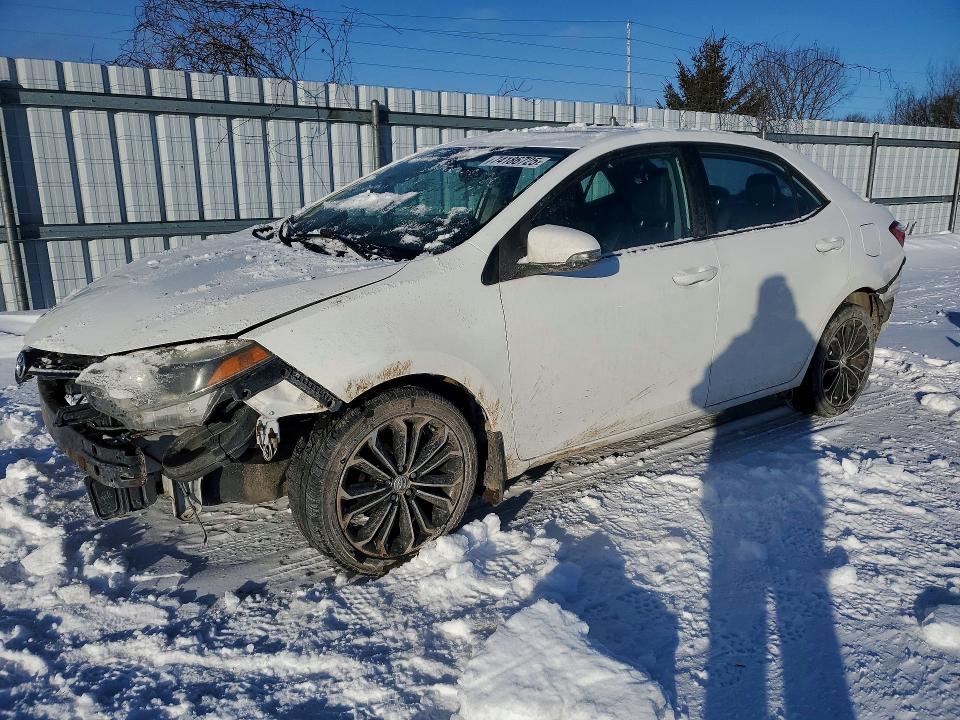 Продажа на аукционе авто 2015 Toyota Corolla, vin: 2T1BURHE9FC458233, номер лота: 74186725