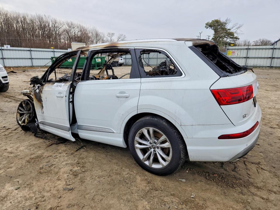 Aukcja sprzedaży 2017 Audi Q7, vin: WA1LAAF73HD014025, numer aukcji: 77690145