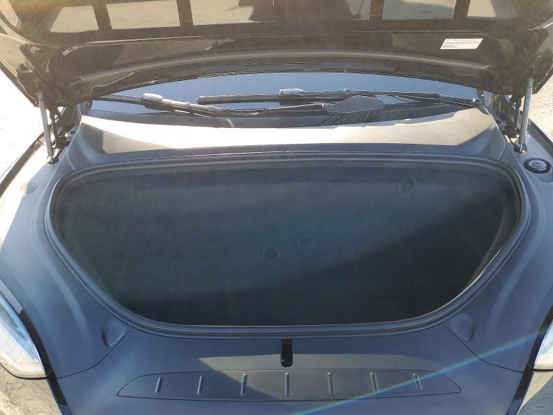 76454195 :رقم المزاد ، 7SAXCBE66RF440725 vin ، 2024 Tesla Model X مزاد بيع