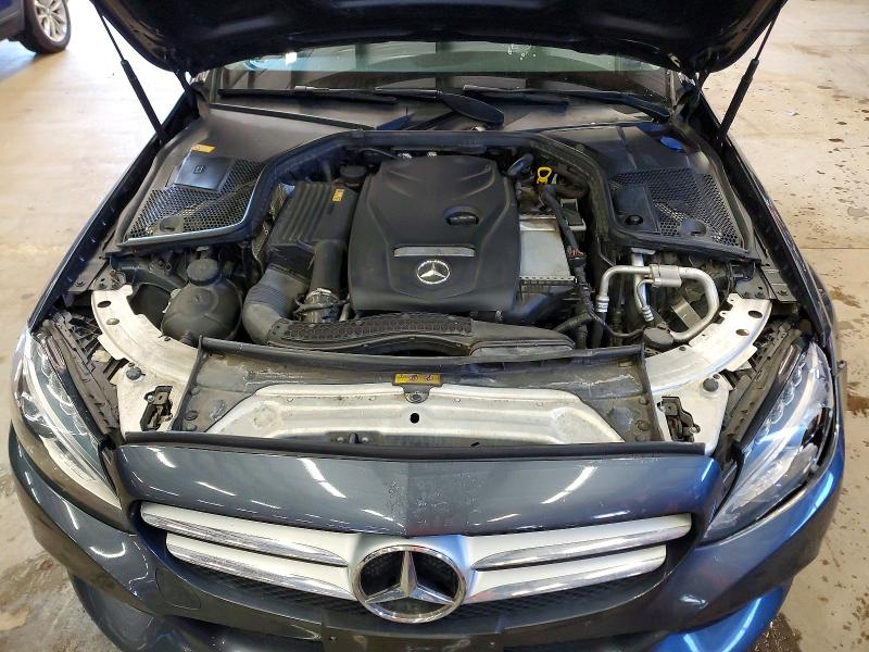 Продажа на аукционе авто 2016 Mercedes-benz C, vin: 55SWF4KB3GU151794, номер лота: 77022125