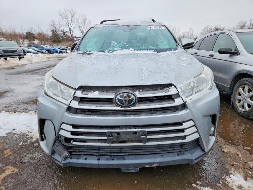 Продаж на аукціоні авто 2017 Toyota Highlander, vin: 5TDJZRFH2HS367146, номер лоту: 76529235