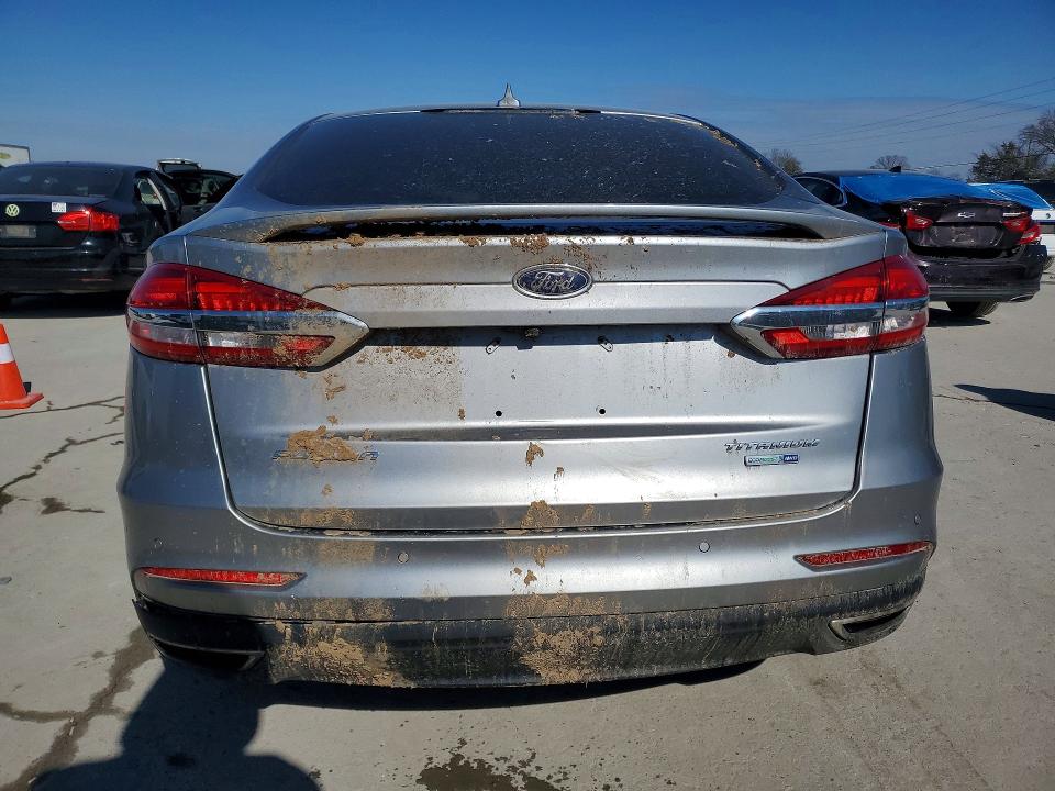 2020 Ford Fusion მანქანა იყიდება აუქციონზე, vin: 3FA6P0D92LR133237, აუქციონის ნომერი: 75983195