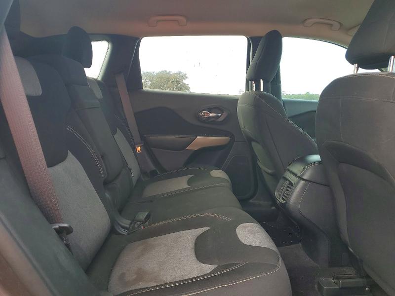 Продажа на аукционе авто 2017 Jeep Cherokee, vin: 1C4PJLAS6HW661814, номер лота: 77988195