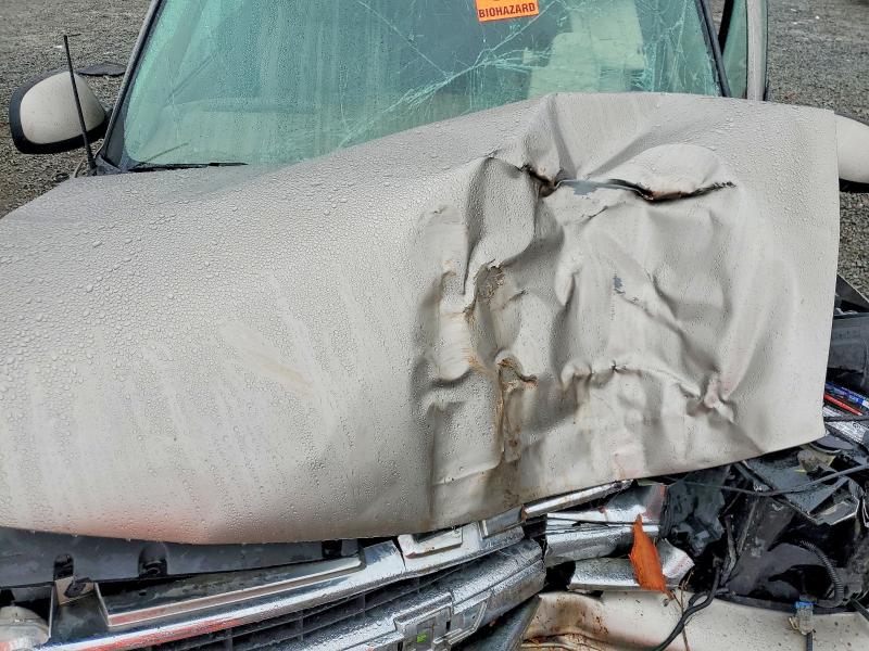 77121695 :رقم المزاد ، 3GNEC16TX3G297998 vin ، 2003 Chevrolet Suburban مزاد بيع