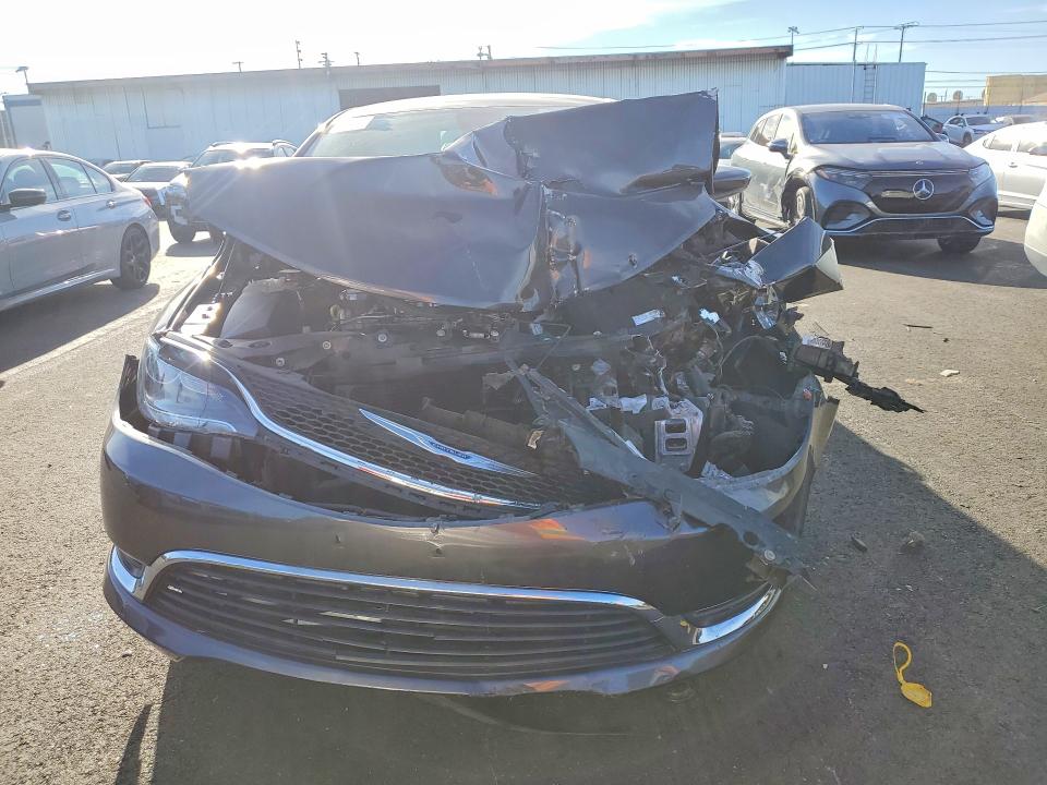 Aukcja sprzedaży 2015 Chrysler 200, vin: 1C3CCCAB1FN577738, numer aukcji: 79303555