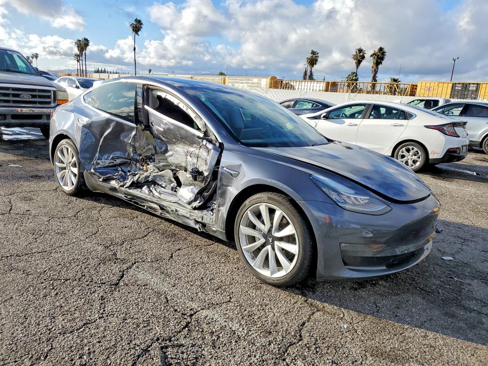 Продажа на аукционе авто 2020 Tesla Model 3, vin: 5YJ3E1EB7LF744554, номер лота: 78340265