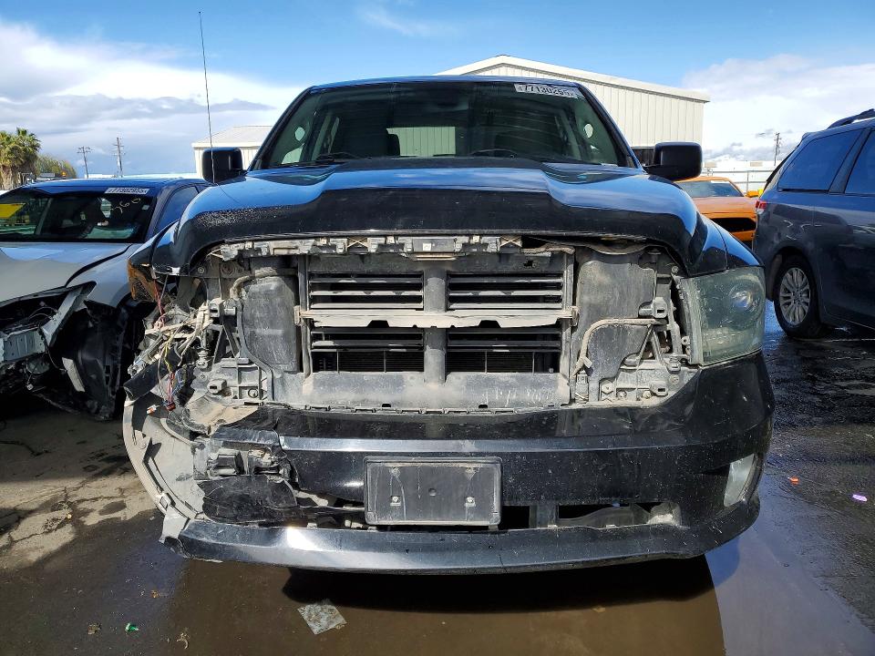 2015 Ram 1500 მანქანა იყიდება აუქციონზე, vin: 1C6RR6KG7FS571113, აუქციონის ნომერი: 77130265