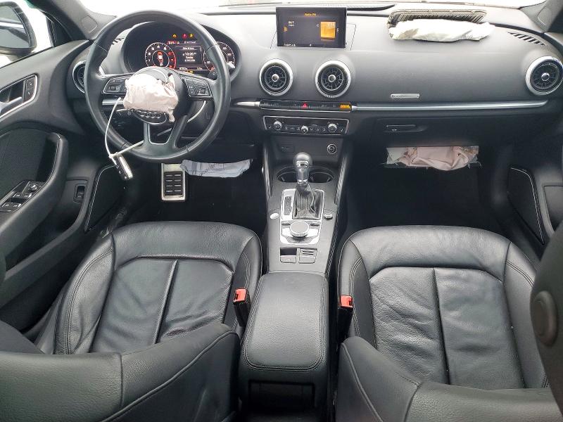 Продажа на аукционе авто 2019 Audi A3, vin: WAUGUGFF1K1010103, номер лота: 76658025