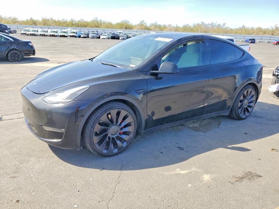 Продажа на аукционе авто 2021 Tesla Model Y, vin: 5YJYGDEF1MF201867, номер лота: 79098375