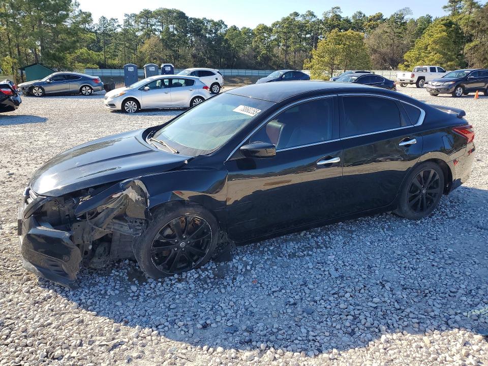 2018 Nissan Altima მანქანა იყიდება აუქციონზე, vin: 1N4AL3AP9JC200468, აუქციონის ნომერი: 78860255