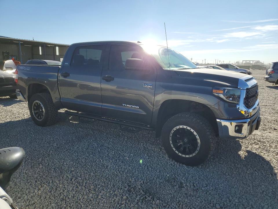 76331325 :رقم المزاد ، 5TFDY5F15KX785732 vin ، 2019 Toyota Tundra مزاد بيع