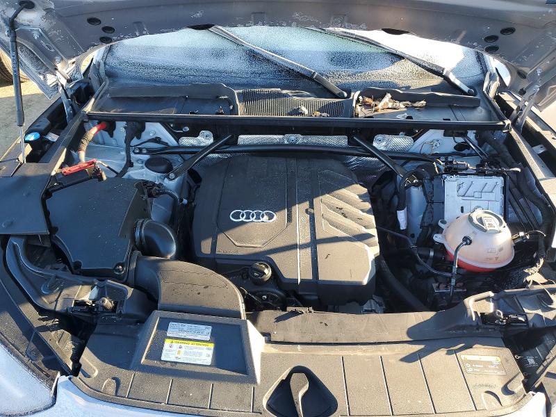 76986025 :رقم المزاد ، WA1EAAFY4N2100291 vin ، 2022 Audi Q5 مزاد بيع