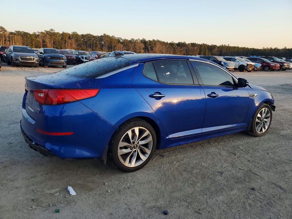 75704075 :رقم المزاد ، 5XXGR4A67FG375003 vin ، 2015 Kia Optima مزاد بيع