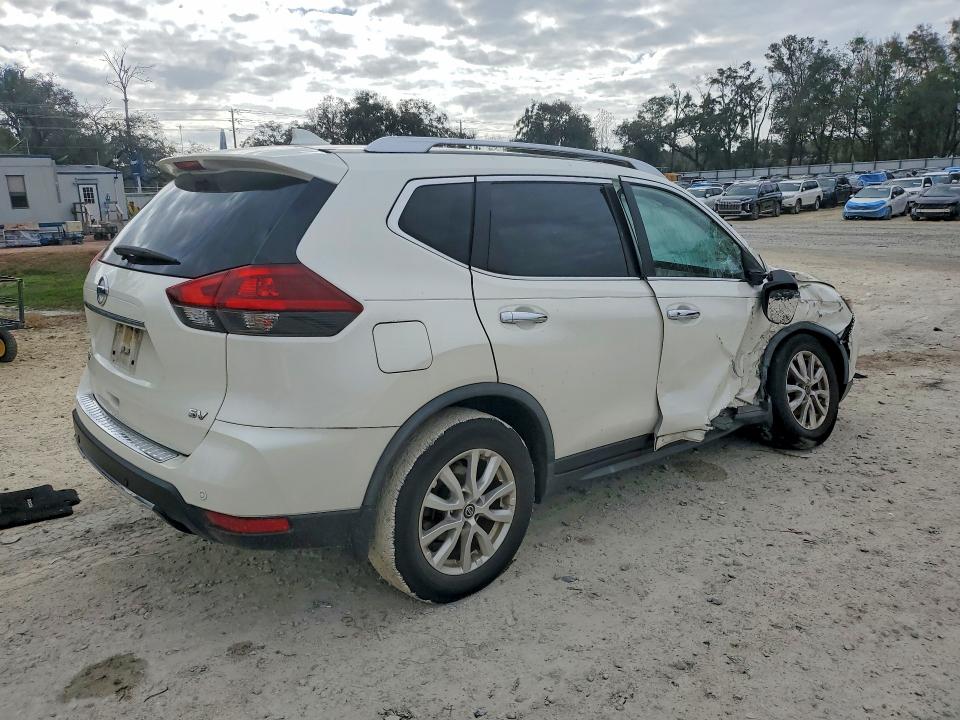 77826775 :رقم المزاد ، JN8AT2MT1LW036586 vin ، 2020 Nissan Rogue مزاد بيع