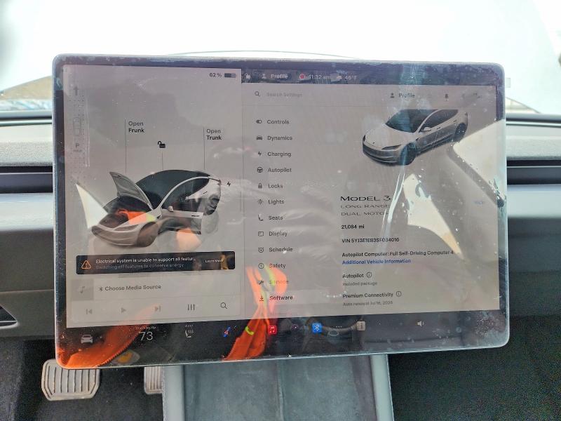 75208285 :رقم المزاد ، 5YJ3E1EB3SF034016 vin ، 2025 Tesla Model 3 مزاد بيع