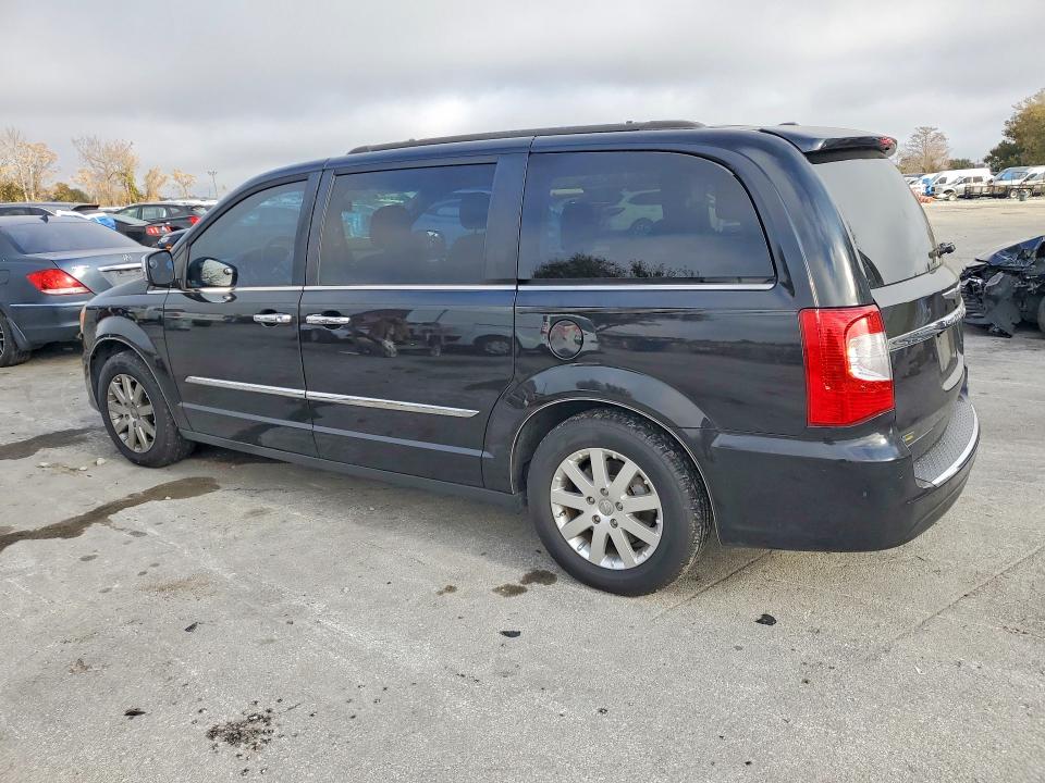 2016 Chrysler Town & Country მანქანა იყიდება აუქციონზე, vin: 2C4RC1BG6GR213825, აუქციონის ნომერი: 77184275