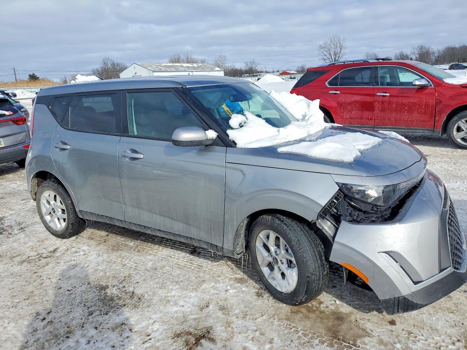Продажа на аукционе авто 2025 Kia Soul, vin: KNDJ23AU2S7965793, номер лота: 75975715