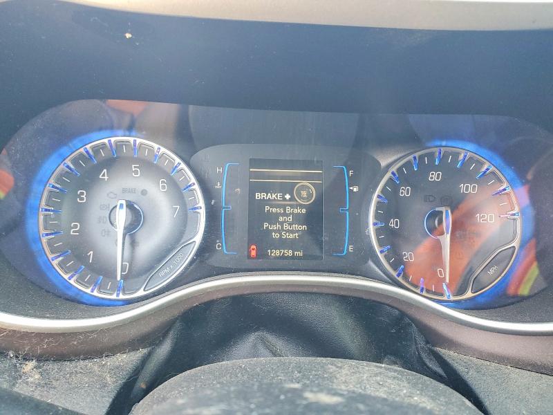 77528895 :رقم المزاد ، 2C4RC1BG8HR788364 vin ، 2017 Chrysler Pacifica مزاد بيع