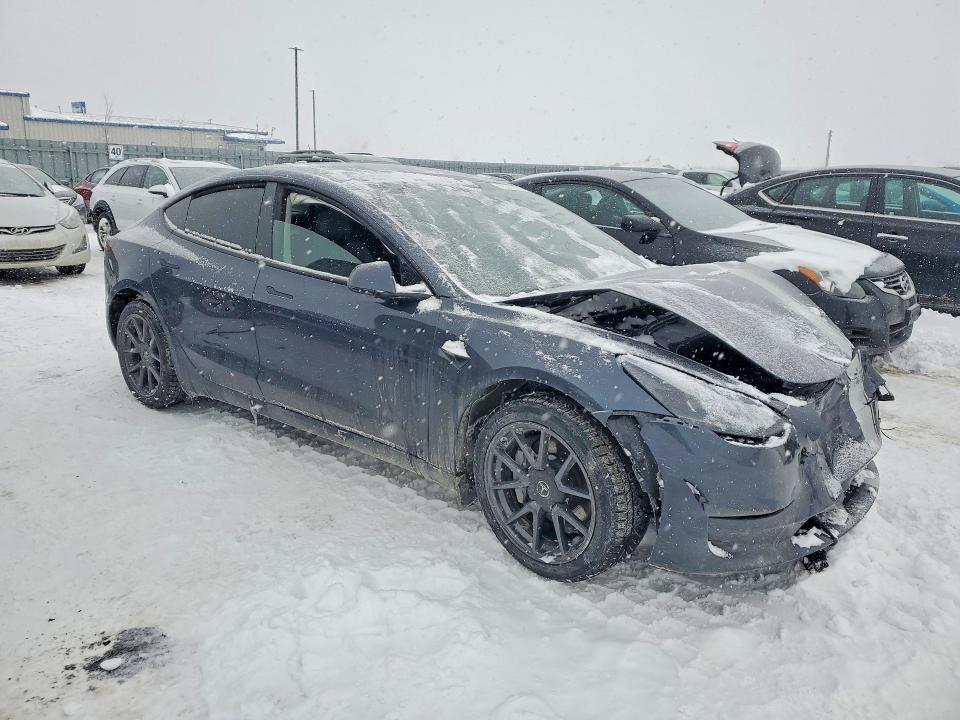 Продажа на аукционе авто 2023 Tesla Model 3, vin: 5YJ3E1EA9PF407106, номер лота: 75313135