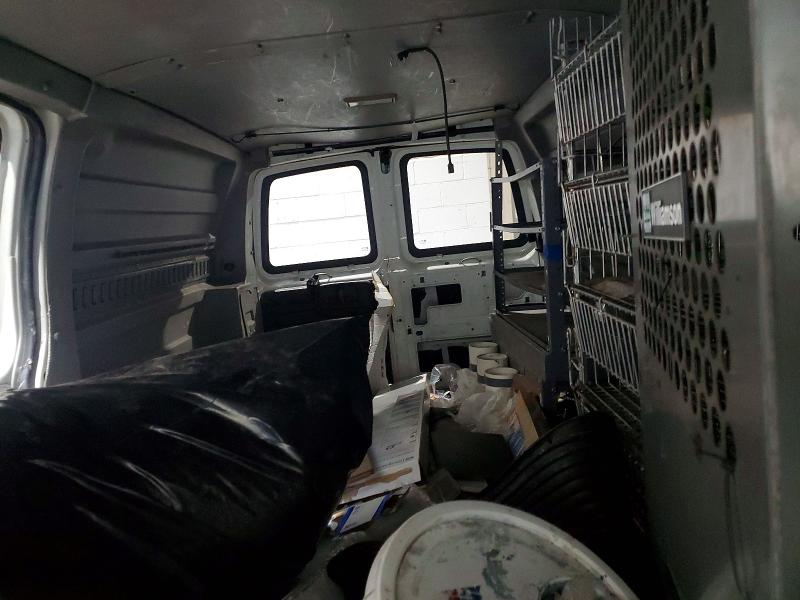 50442076 :رقم المزاد ، 1GCGG25V051119582 vin ، 2005 Chev Express G2500 مزاد بيع