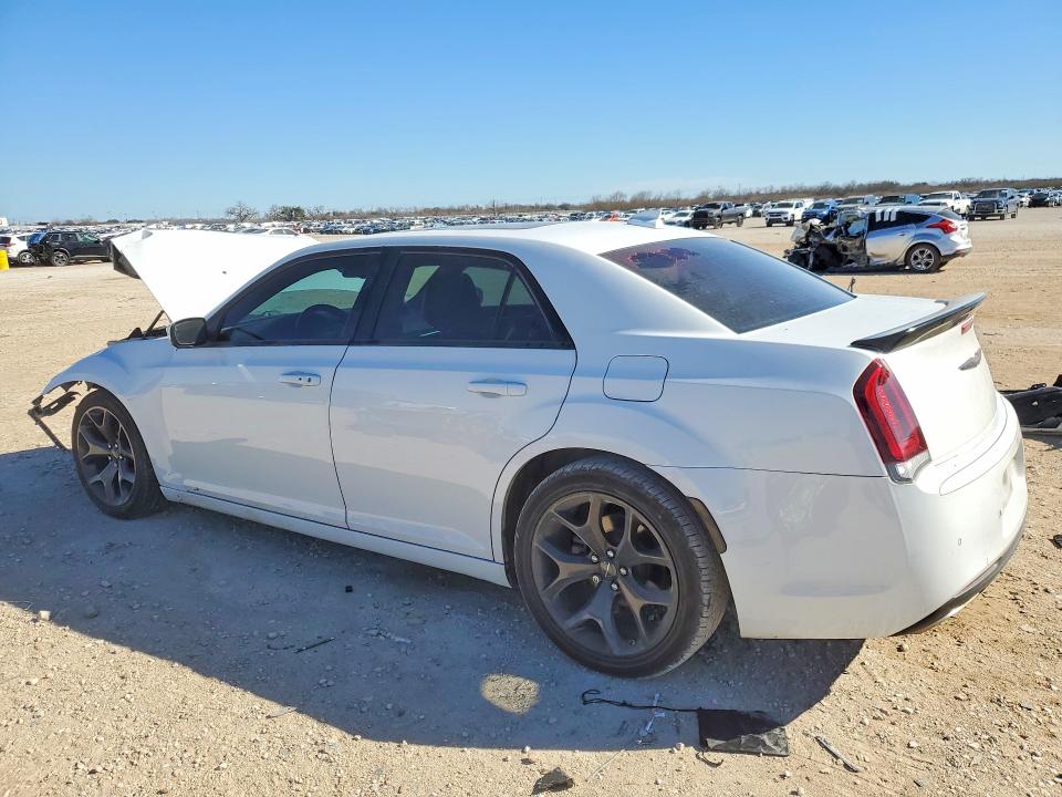 Продаж на аукціоні авто 2022 Chrysler 300, vin: 2C3CCABG7NH191430, номер лоту: 77359155