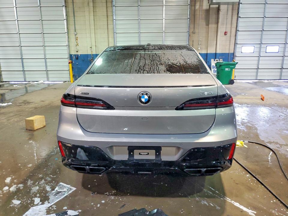 Продаж на аукціоні авто 2023 Bmw 760, vin: WBA33EJ02PCM90642, номер лоту: 76339105