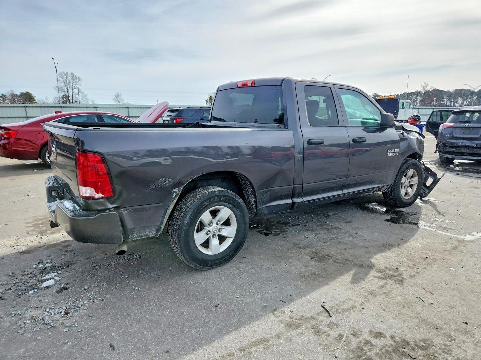 Продаж на аукціоні авто 2018 Ram 1500, vin: 1C6RR6FG3JS252052, номер лоту: 75424265
