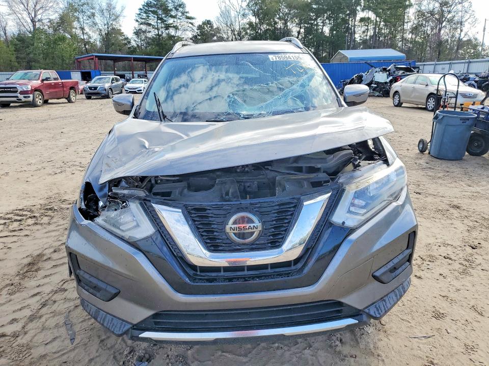 78594155 :رقم المزاد ، KNMAT2MT7JP573370 vin ، 2018 Nissan Rogue مزاد بيع