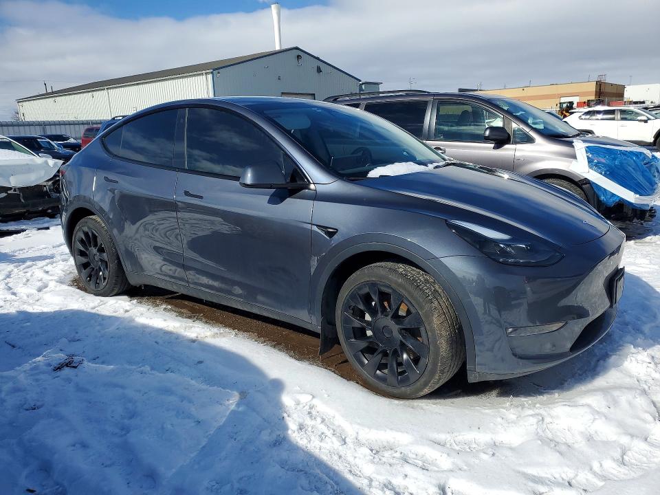 Продаж на аукціоні авто 2023 Tesla Model Y, vin: 7SAYGDEE2PF775120, номер лоту: 77303425