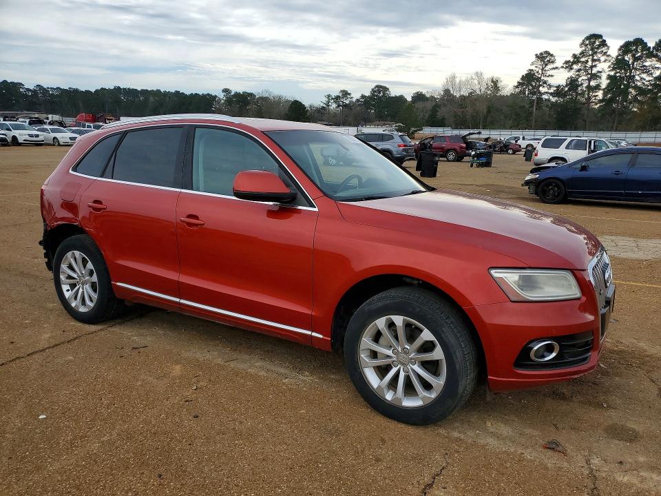 76342735 :رقم المزاد ، WA1LFAFP7EA007898 vin ، 2014 Audi Q5 Premium مزاد بيع