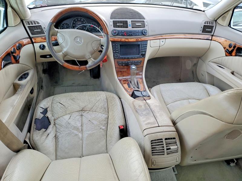 76170835 :رقم المزاد ، WDBUH65JX4A481968 vin ، 2004 Mercedes-benz E مزاد بيع